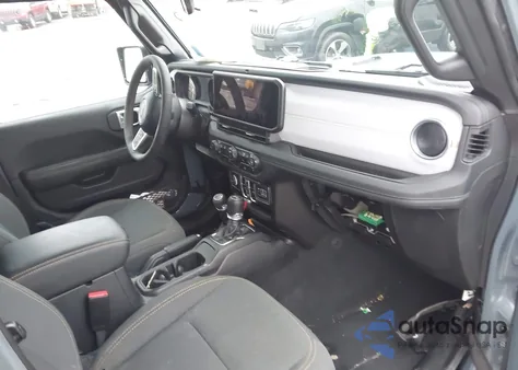 2024 Jeep Wrangler 4Xe Sahara 4Xe z USA, uszkodzony, nr VIN 1C4RJXP64RW195148